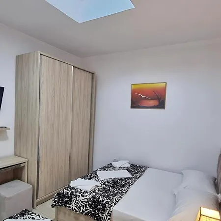 Apartment Downtown Berat