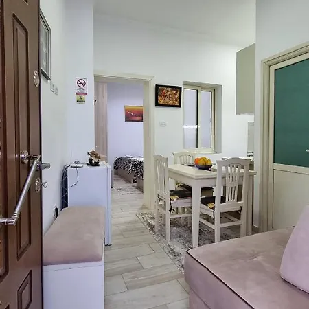 Downtown Apartment
